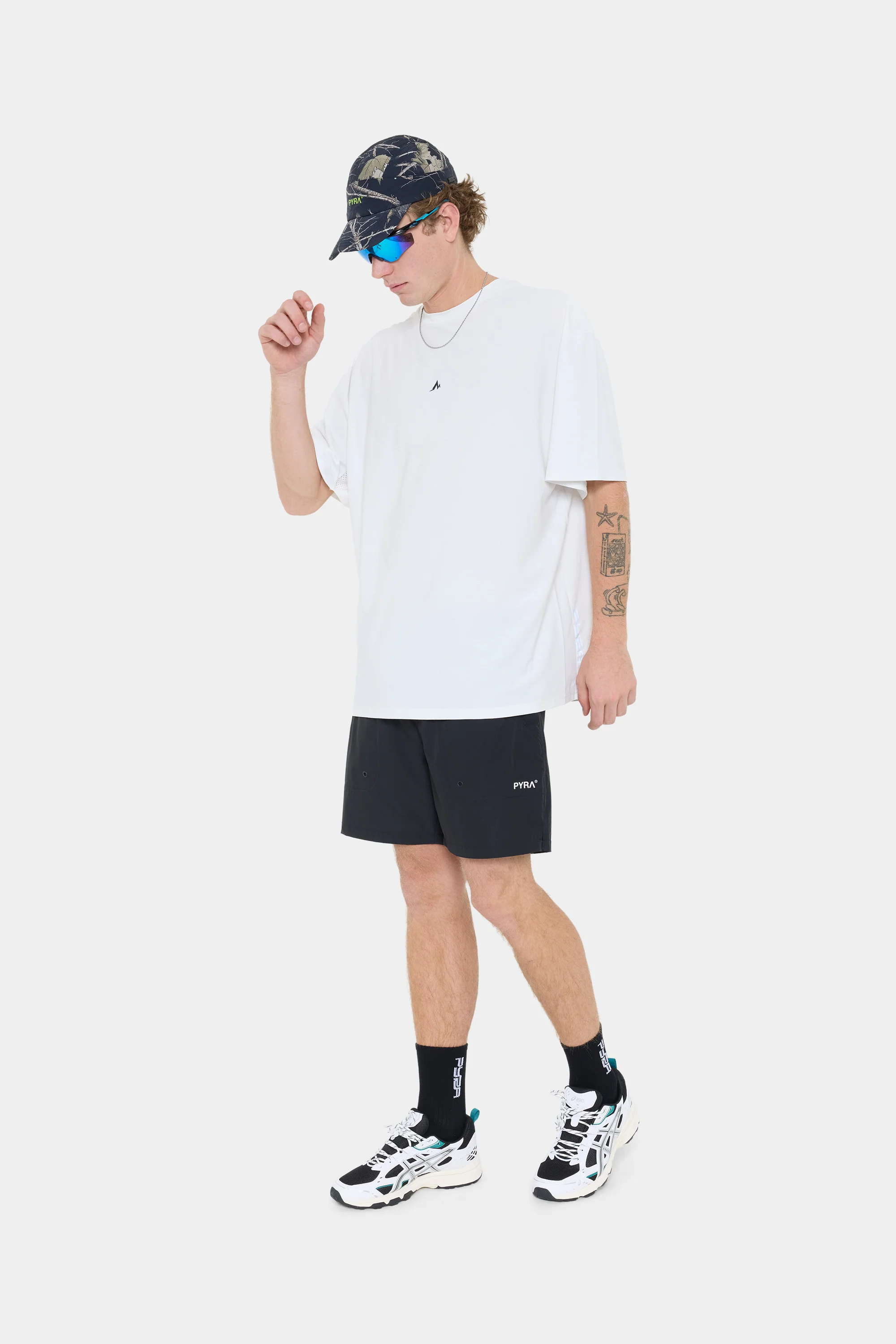CADENCE SHORT- BLACK - Image 4