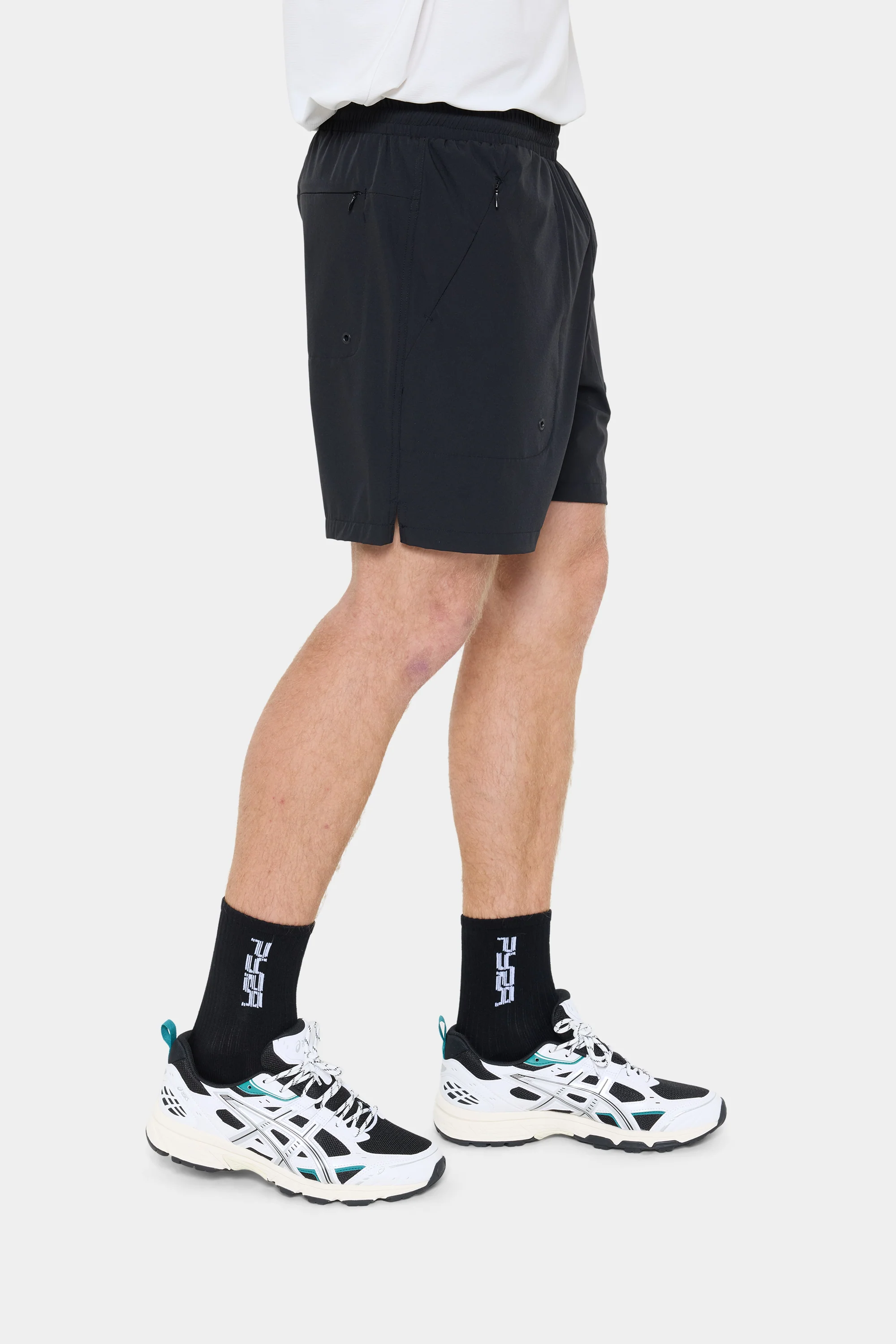 CADENCE SHORT- BLACK - Image 8