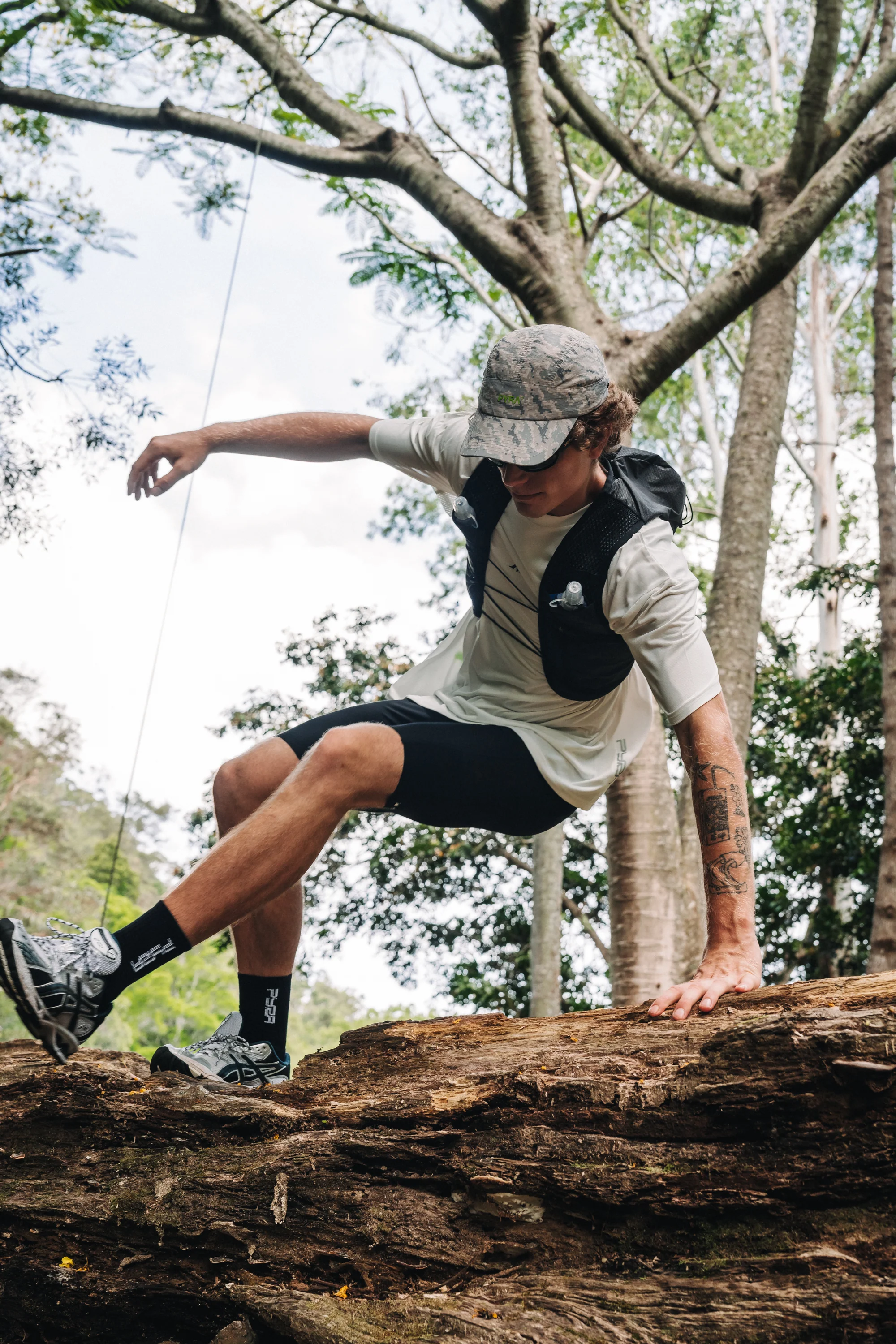 DRIVE OVERSIZED TEE- WHITE - Image 12