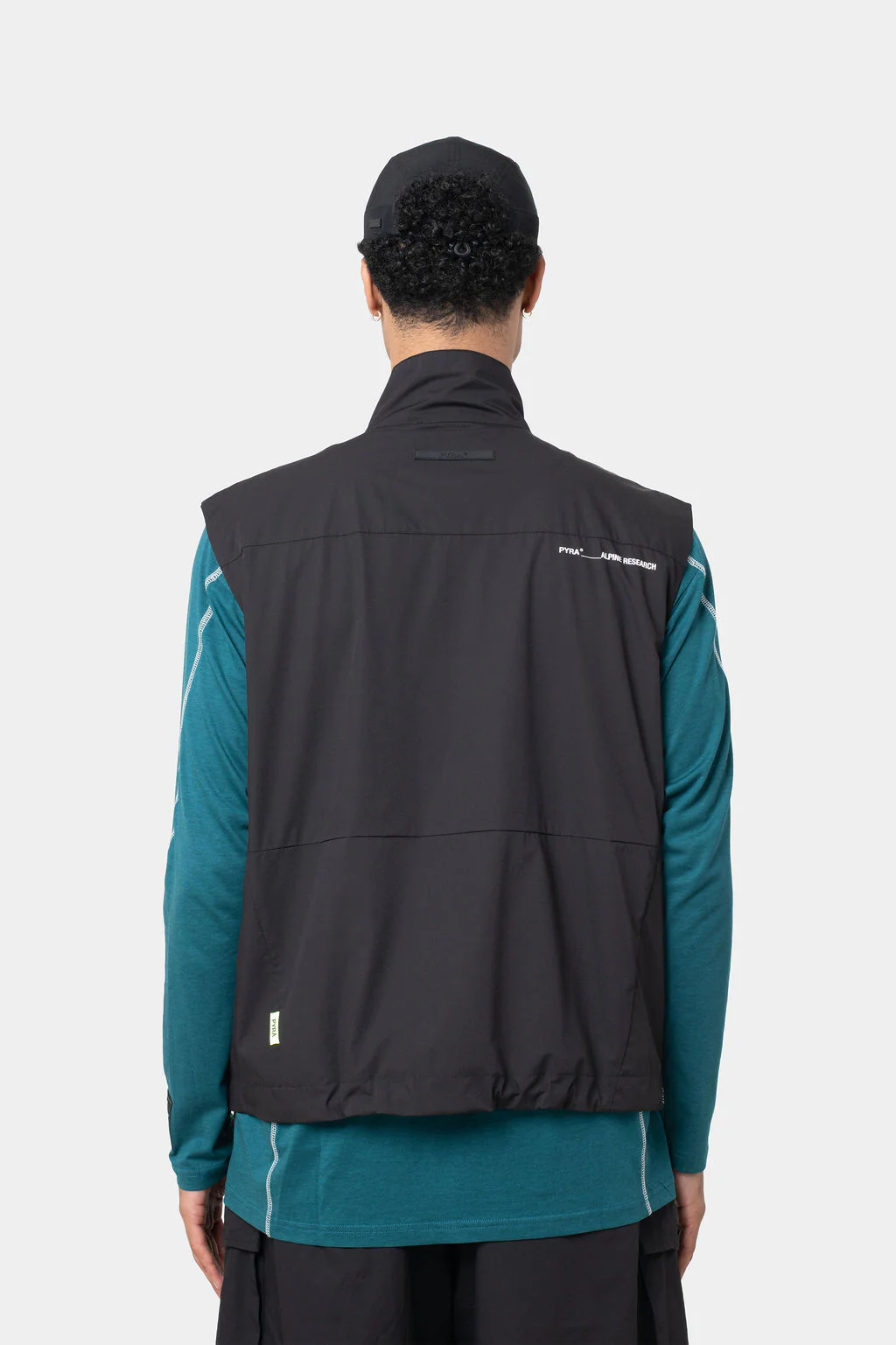HELIX  VEST - BLACK - Image 4