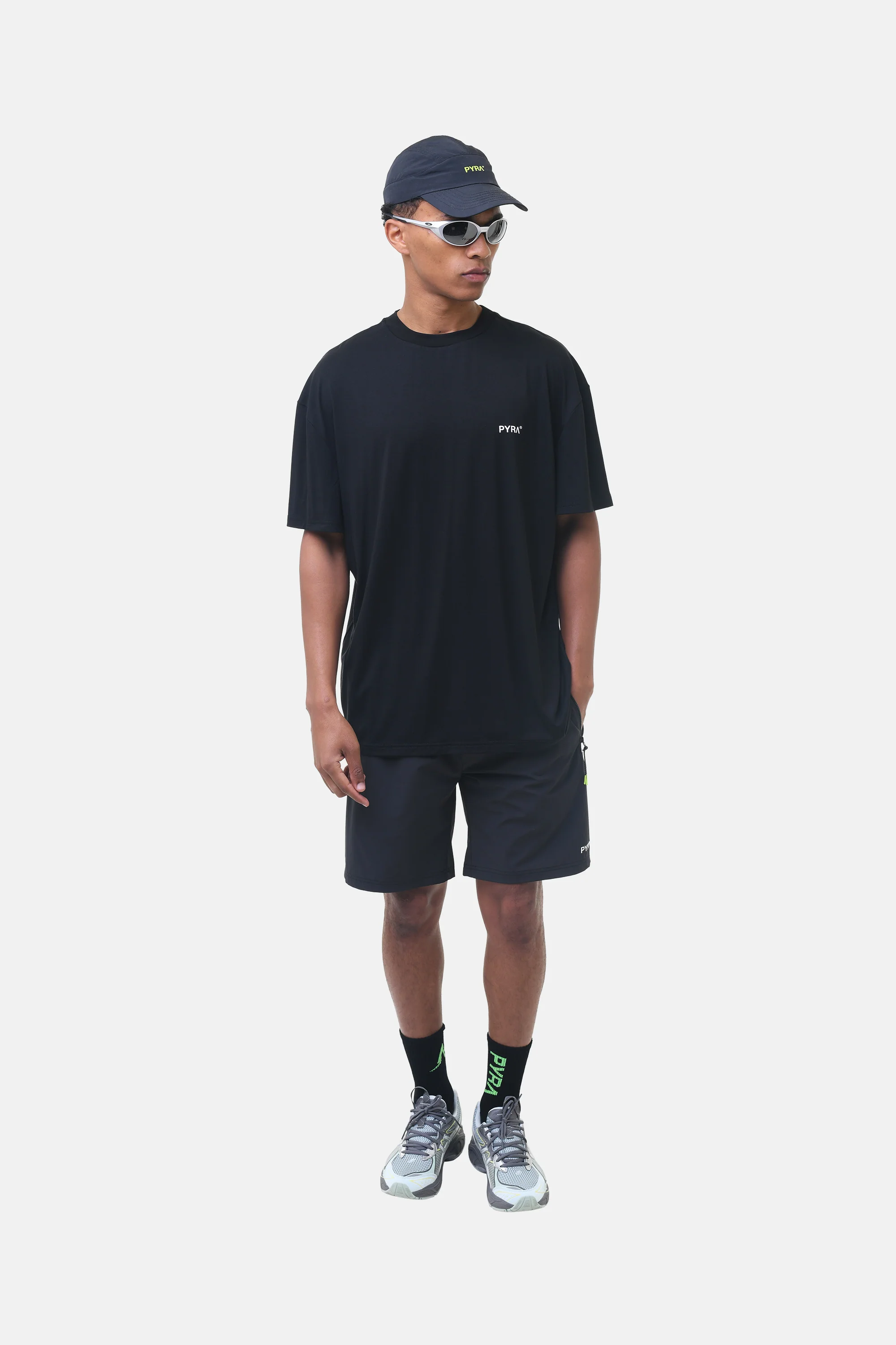 NERO REP OVERSIZED TEE - BLACK - Image 3