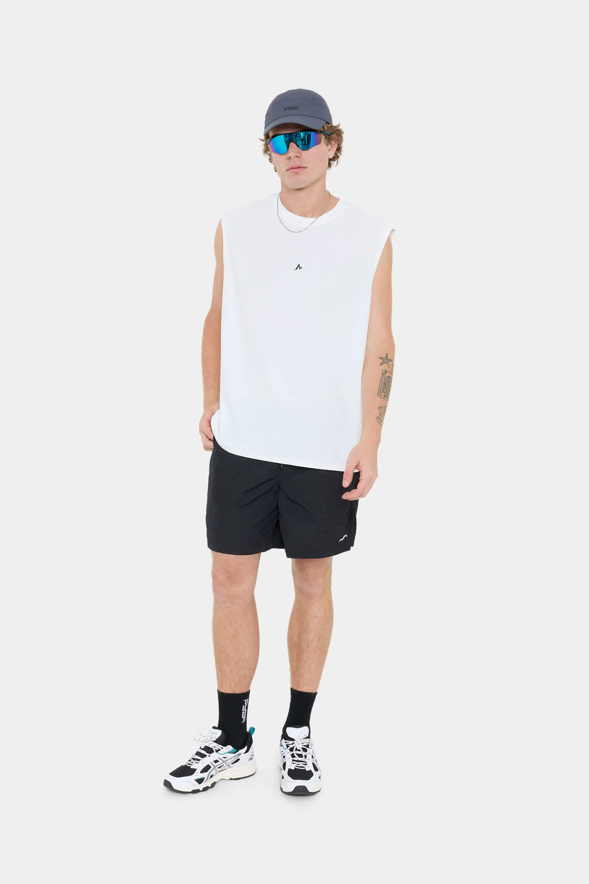 NYLON BEACH SHORT - BLACK - Image 3