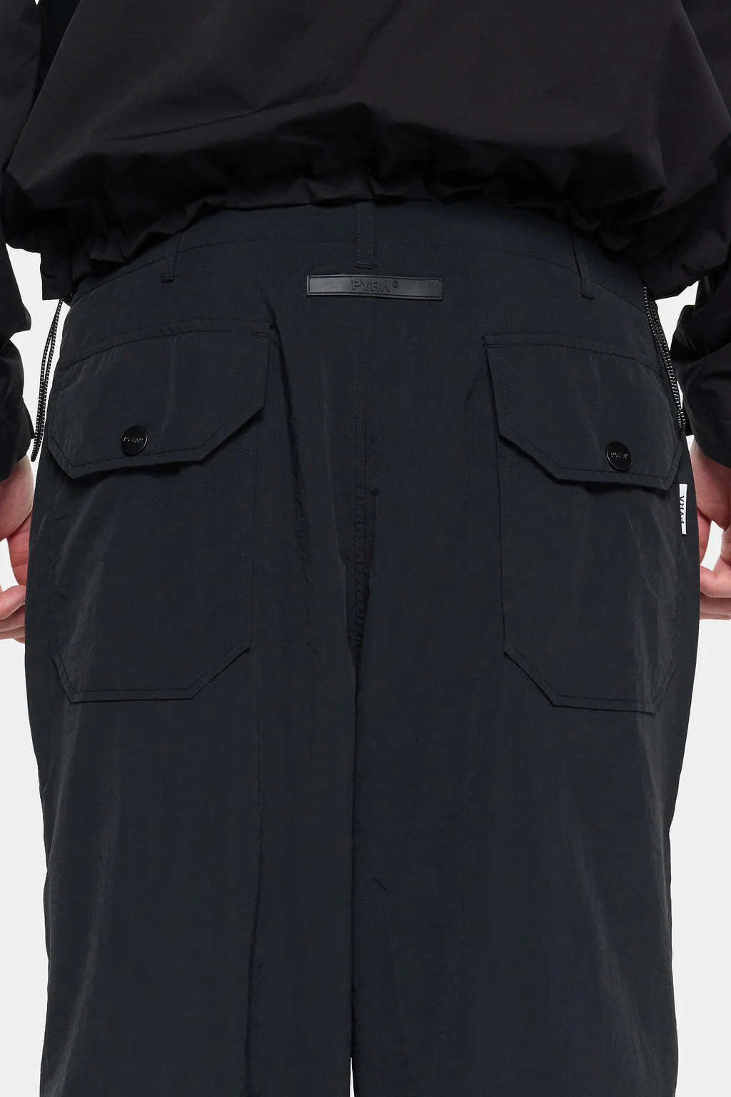 NYLON PARACHUTE PANT BLACK - Image 8
