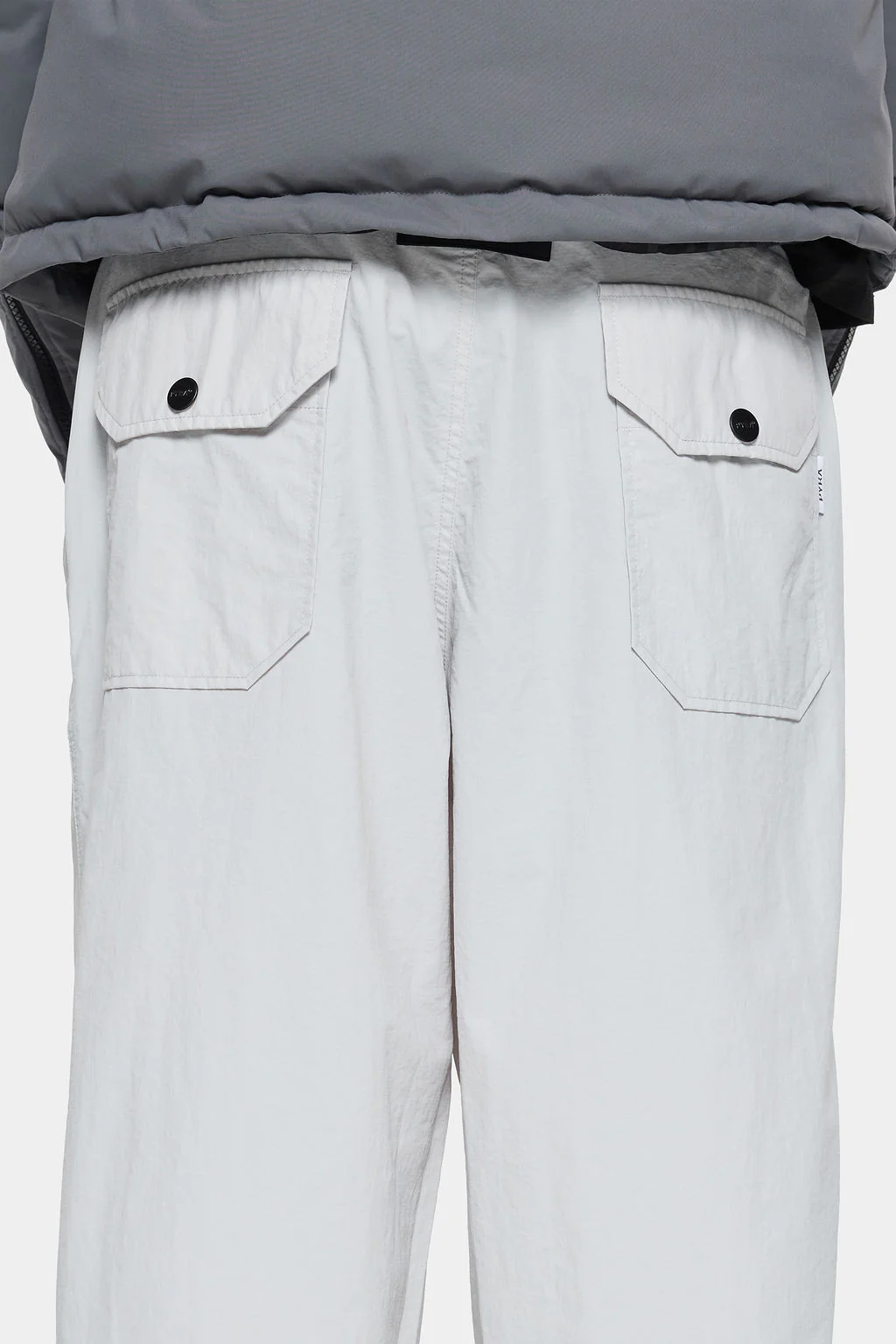 NYLON PARACHUTE PANTS- GLACIER - Image 7