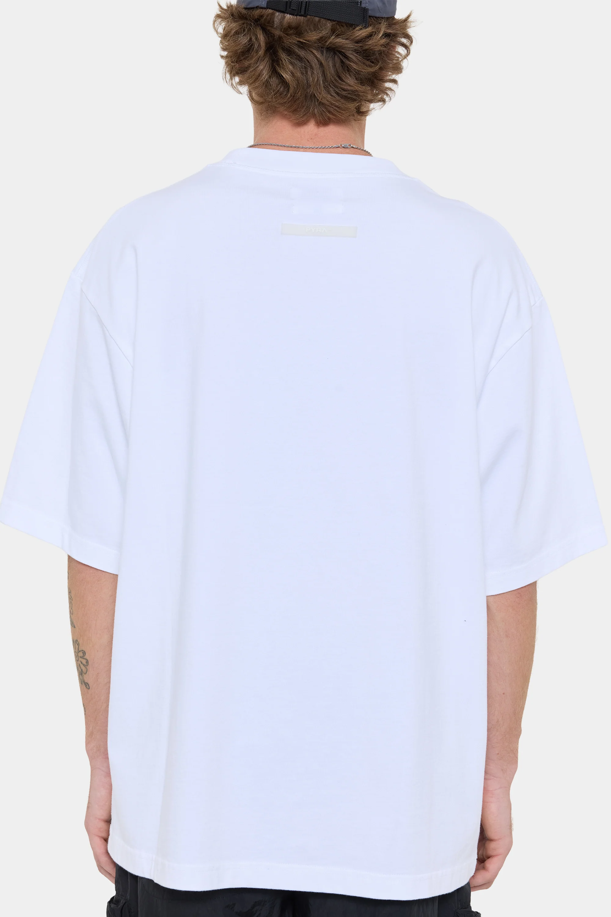 OUTDOORS BOX TEE - WHITE - Image 3