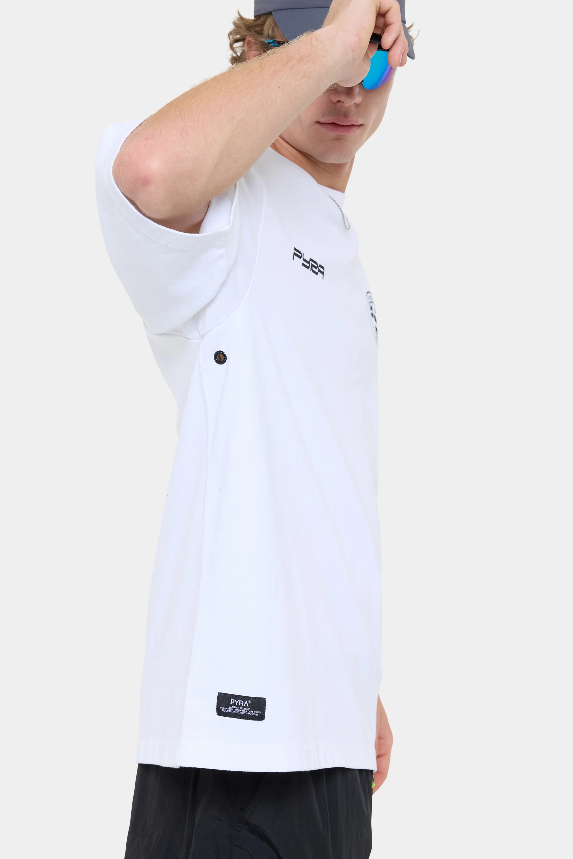 OUTDOORS BOX TEE - WHITE - Image 8