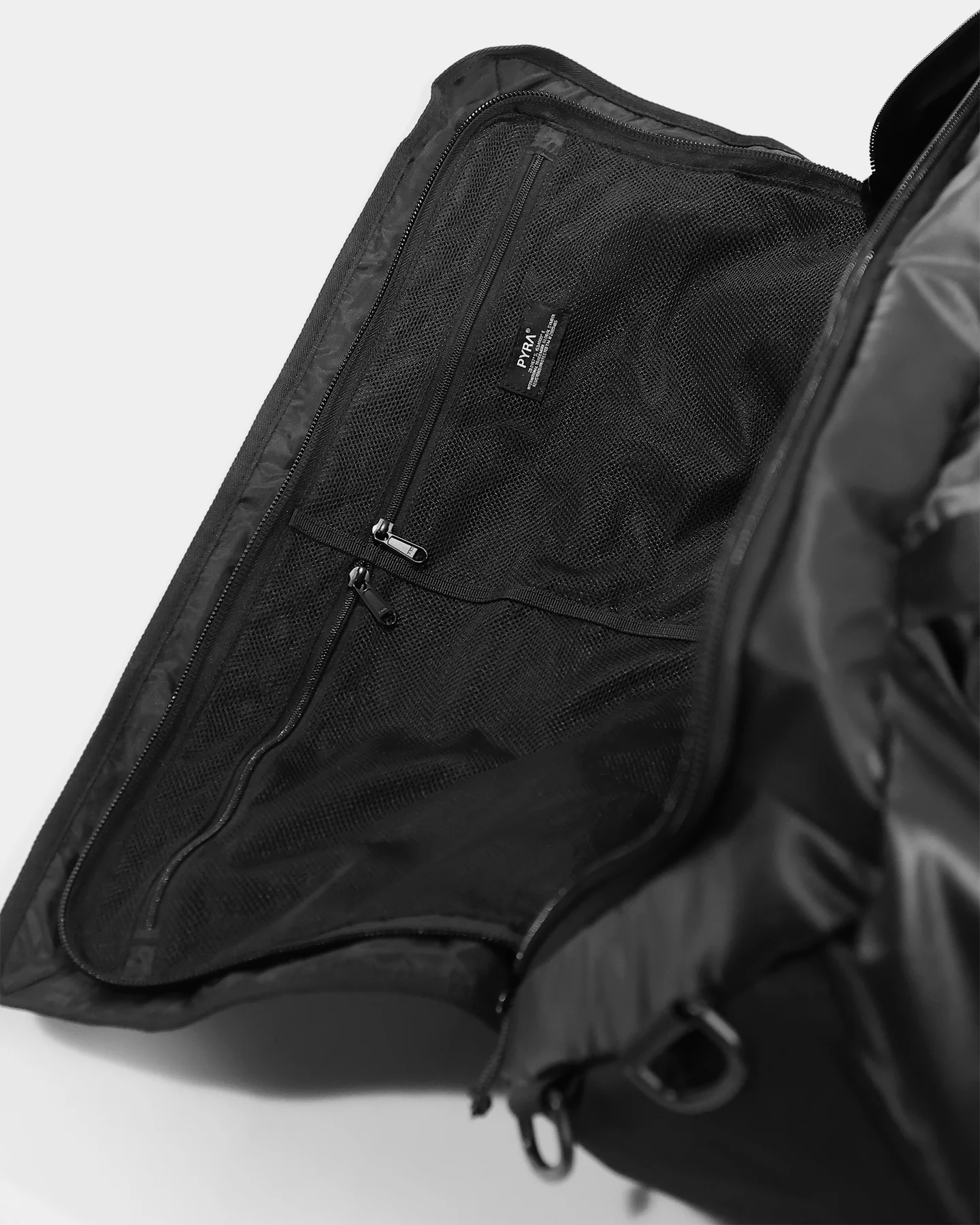 PYRA Duffle Bag Black - Image 16