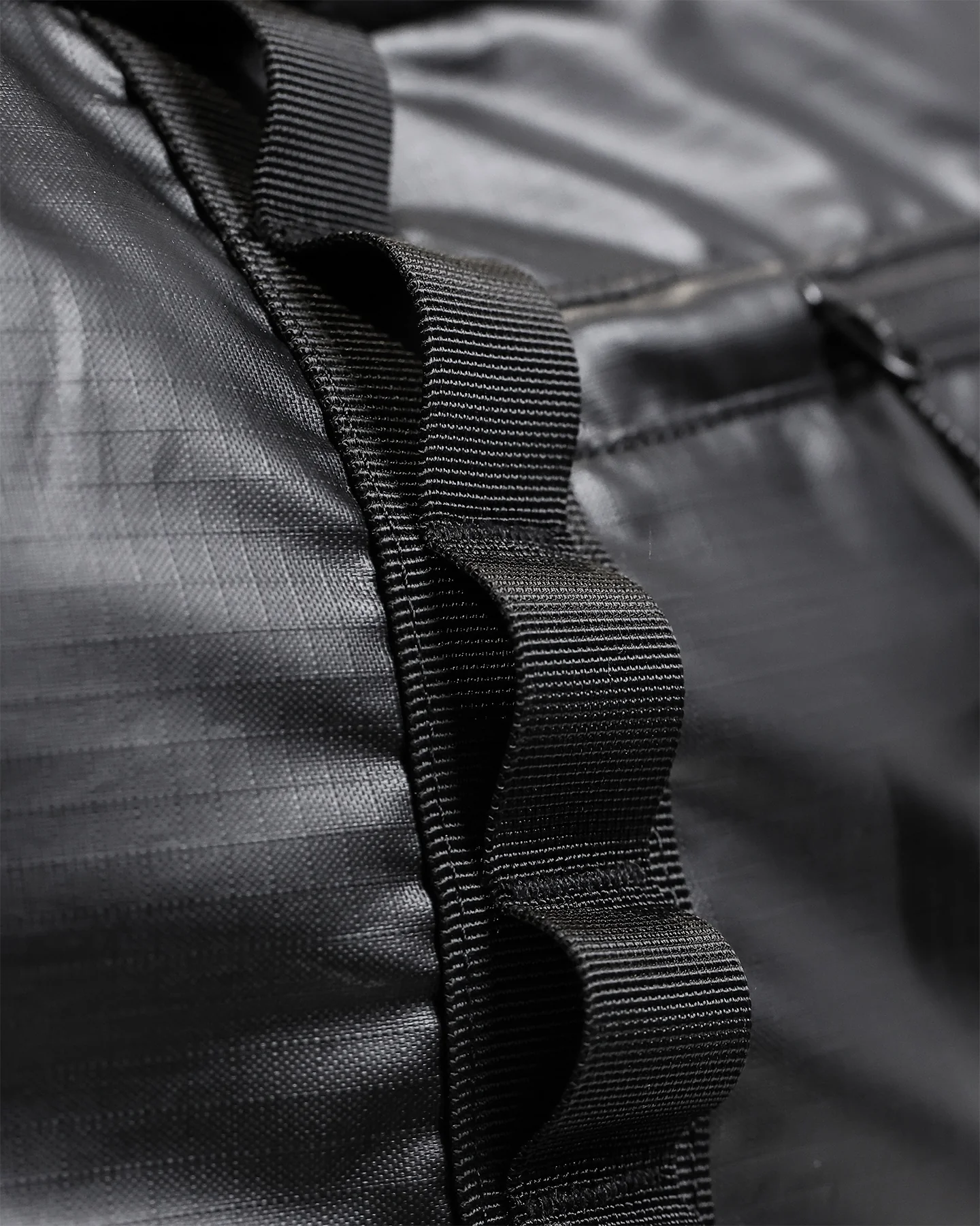 PYRA Duffle Bag Black - Image 5