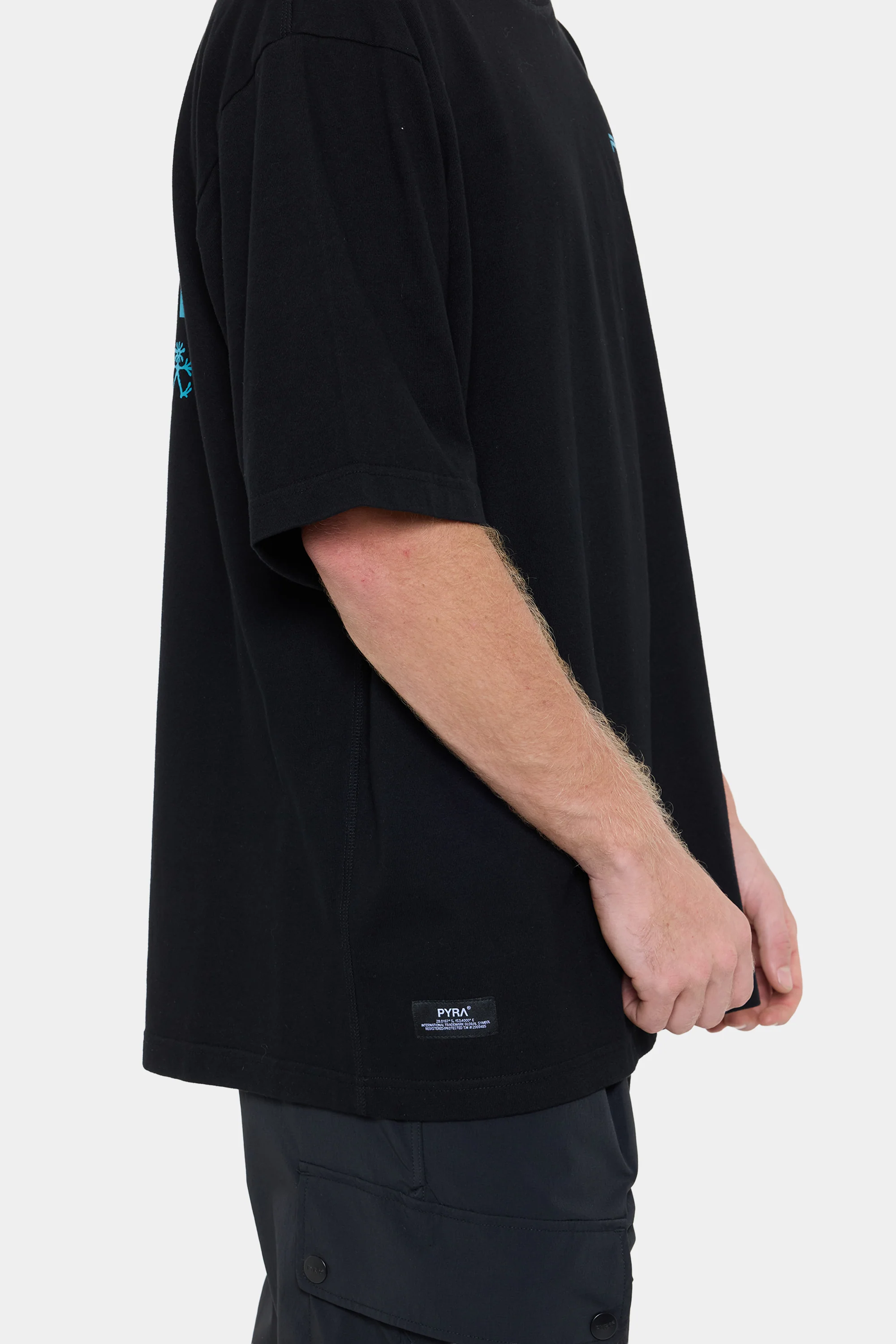 SCENIC BOX TEE- BLACK - Image 7