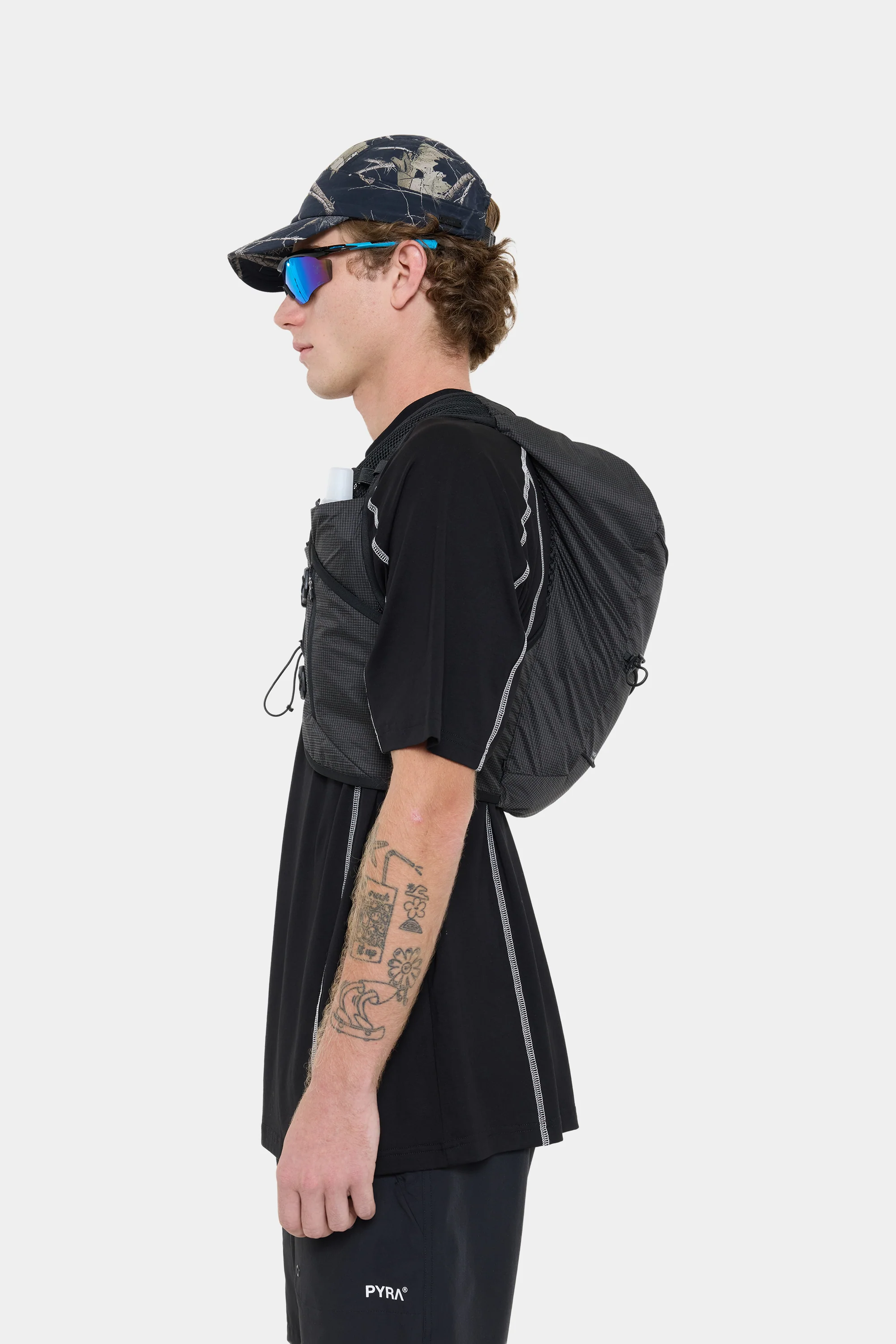 TRAIL HYDRATION VEST - BLACK - Image 6